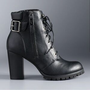 Vera Wang Black Leather Lace Up High Heel Catania Boots